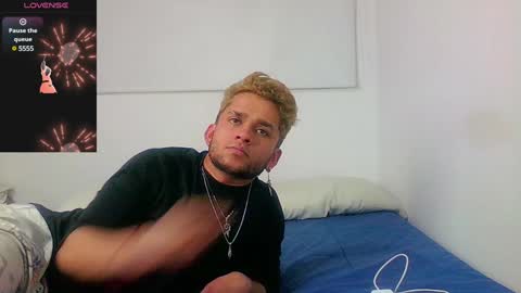 Snapshot of be_sinners chatting on January 2025 01:59:02 AM Sara Juan online show from January 2025 01:59:02 AM