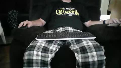 beachguy38 online show from April 2026 01:36:01 PM