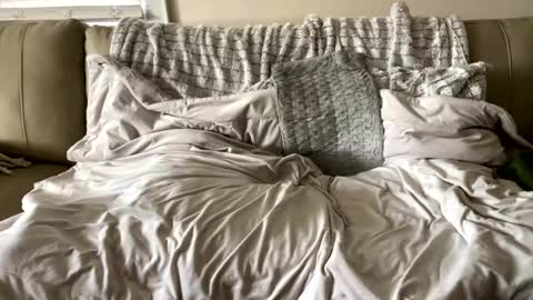 BeachyMILF online show from November 2025 04:29:02 PM