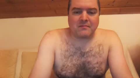 bear037 online show from December 2025 03:57:01 AM