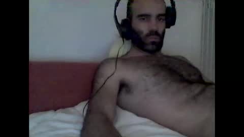 Snapshot of bear14250949 chatting on October 2025 04:41:01 PM bear14250949 online show from October 2025 04:41:01 PM