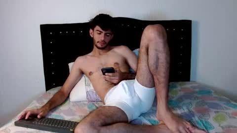 Snapshot of bear_97s chatting on January 2025 10:23:01 PM Pipe online show from January 2025 10:23:01 PM