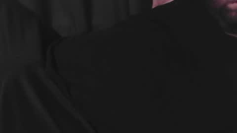 Snapshot of bear_man_oi chatting on January 2025 01:03:02 PM bear_man_oi online show from January 2025 01:03:02 PM