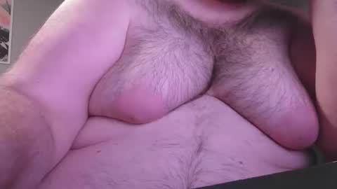 Snapshot of bear_man_oi chatting on October 2025 03:34:01 PM bear_man_oi online show from October 2025 03:34:01 PM