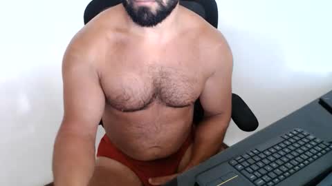 Beard Guy online show from November 2025 04:40:02 PM