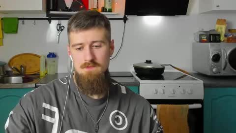 Zeus online show from January 2025 09:51:02 PM