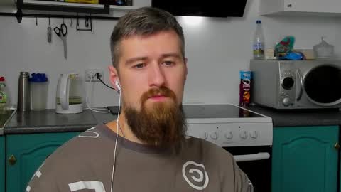 Zeus online show from October 2025 01:14:02 AM