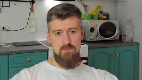 Zeus online show from June 2026 04:01:01 AM