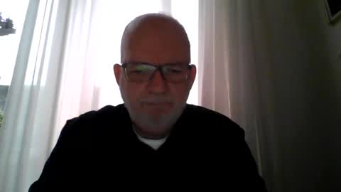 Snapshot of beardman916444 chatting on December 2024 01:34:02 PM Beardman online show from December 2024 01:34:02 PM