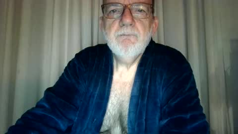 Snapshot of beardman916444 chatting on November 2025 05:39:02 AM Beardman online show from November 2025 05:39:02 AM