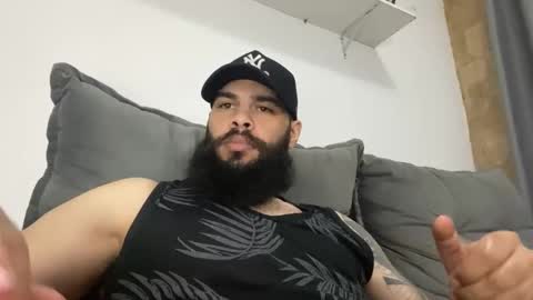 Snapshot of beardmax chatting on November 2025 04:34:02 AM Min online show from November 2025 04:34:02 AM