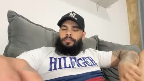 Snapshot of beardmax chatting on November 2025 09:06:02 PM Min online show from November 2025 09:06:02 PM