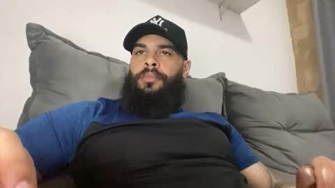 Snapshot of beardmax chatting on November 2025 03:31:02 AM Min online show from November 2025 03:31:02 AM