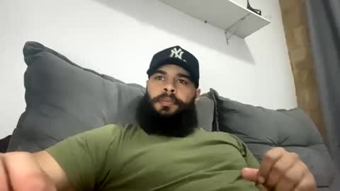 Snapshot of beardmax chatting on December 2025 05:57:02 AM Min online show from December 2025 05:57:02 AM