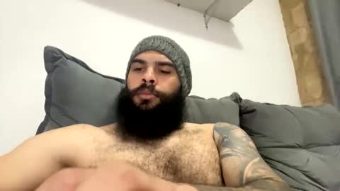 Snapshot of beardmax chatting on February 2026 07:36:02 AM Min online show from February 2026 07:36:02 AM