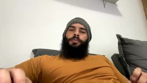 Snapshot of beardmax chatting on February 2026 08:49:02 PM Min online show from February 2026 08:49:02 PM