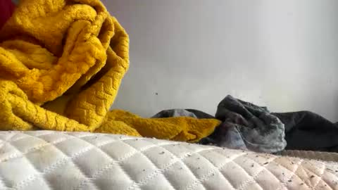 Snapshot of bearmoon820430 chatting on December 2025 04:12:02 PM bearmoon820430 online show from December 2025 04:12:02 PM