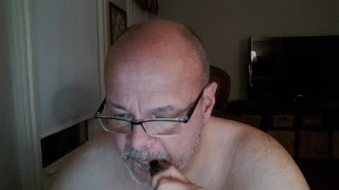 Bears Papa Papi online show from December 2024 09:33:01 AM