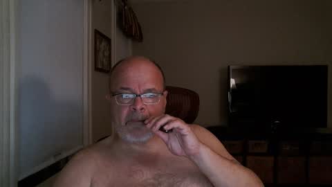 Bears Papa Papi online show from December 2024 09:18:02 AM