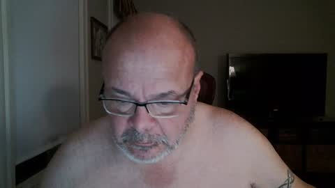 Bears Papa Papi online show from December 2024 09:06:02 AM