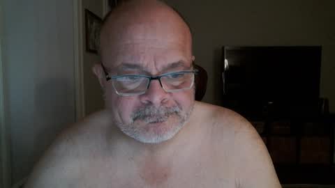 Bears Papa Papi online show from January 2025 09:06:01 AM
