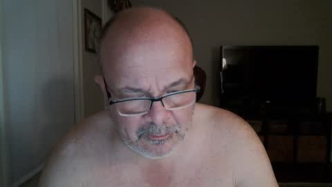 Bears Papa Papi online show from January 2025 09:04:02 AM