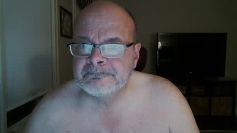 Bears Papa Papi online show from January 2025 09:24:01 AM