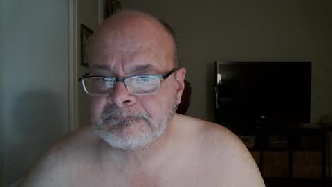 Bears Papa Papi online show from February 2025 09:09:02 AM