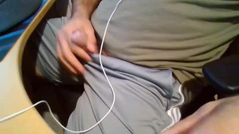 Snapshot of bearyuncut chatting on September 2025 07:26:02 PM bearyuncut online show from September 2025 07:26:02 PM