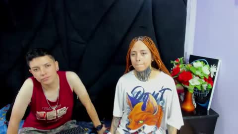 Snapshot of beata_and_sofi chatting on December 2024 03:42:01 AM Beata And SofI online show from December 2024 03:42:01 AM