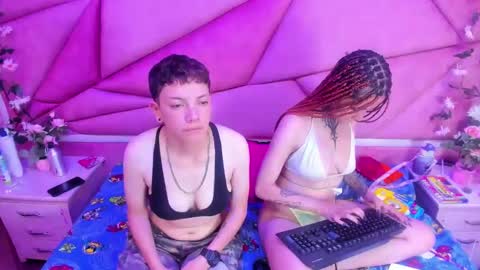 Snapshot of beata_and_sofi chatting on January 2025 10:53:02 AM Beata And SofI online show from January 2025 10:53:02 AM