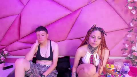 Snapshot of beata_and_sofi chatting on January 2025 09:28:02 AM Beata And SofI online show from January 2025 09:28:02 AM