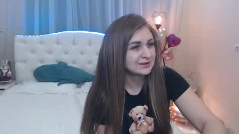 beataangel online show from March 2025 05:33:01 PM