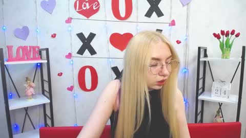 Snapshot of beatriceflyy chatting on February 2025 04:47:01 PM BeatriceFlyy online show from February 2025 04:47:01 PM