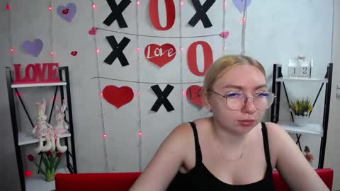 Snapshot of beatriceflyy chatting on September 2025 12:05:01 PM BeatriceFlyy online show from September 2025 12:05:01 PM