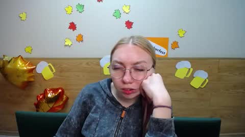 Snapshot of beatriceflyy chatting on September 2025 11:55:02 AM BeatriceFlyy online show from September 2025 11:55:02 AM