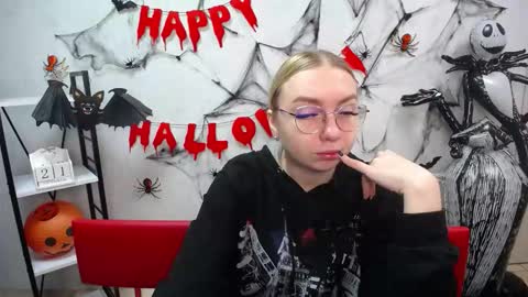 Snapshot of beatriceflyy chatting on October 2025 11:43:02 AM BeatriceFlyy online show from October 2025 11:43:02 AM