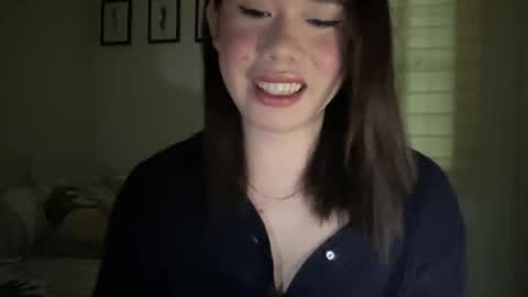 Snapshot of beautiful_lust69 chatting on December 2024 05:15:02 AM Sweet Aya online show from December 2024 05:15:02 AM