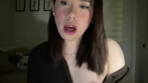 Snapshot of beautiful_lust69 chatting on January 2025 02:09:02 PM Sweet Aya online show from January 2025 02:09:02 PM