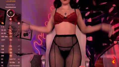 Snapshot of beautifulchleo chatting on October 2025 01:24:02 AM Chleo online show from October 2025 01:24:02 AM