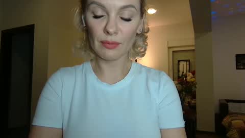 Beautifulkollette online show from January 2025 09:32:02 PM