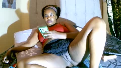 Snapshot of beautifulpeach2 chatting on November 2025 08:59:01 AM beautifulpeach2 online show from November 2025 08:59:01 AM