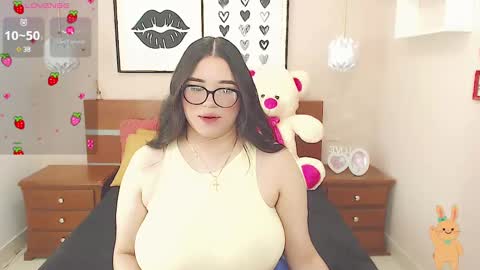 beautty_pink online show from December 2024 02:38:02 PM