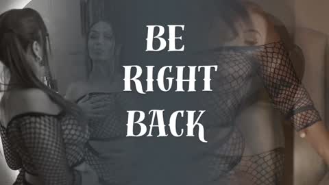 Snapshot of beauty_milf4 chatting on January 2025 10:48:01 PM Chantall online show from January 2025 10:48:01 PM