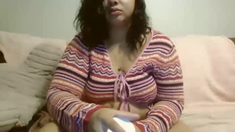 Snapshot of beautyloves chatting on November 2025 06:02:02 AM Beauty online show from November 2025 06:02:02 AM