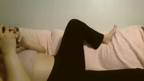 Snapshot of beautyloves chatting on November 2025 04:50:01 PM Beauty online show from November 2025 04:50:01 PM