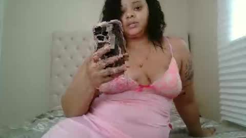 Snapshot of beautyloves chatting on November 2025 04:51:02 PM Beauty online show from November 2025 04:51:02 PM