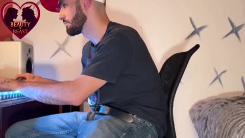 BEAST online show from December 2025 04:19:02 AM