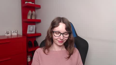 Zoe online show from March 2025 09:32:02 AM