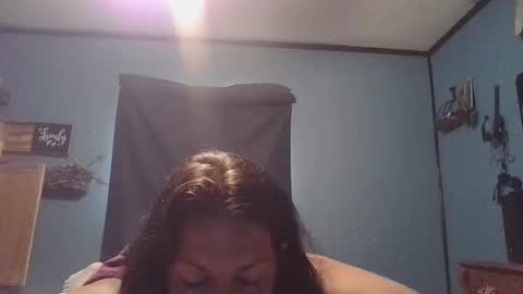 Snapshot of beccabee37 chatting on October 2025 06:06:01 PM beccabee37 online show from October 2025 06:06:01 PM